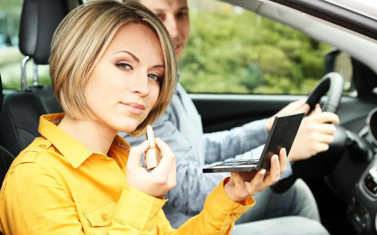 Auto miejskie na abonament – czy to się opłaca w porównaniu z leasingiem?